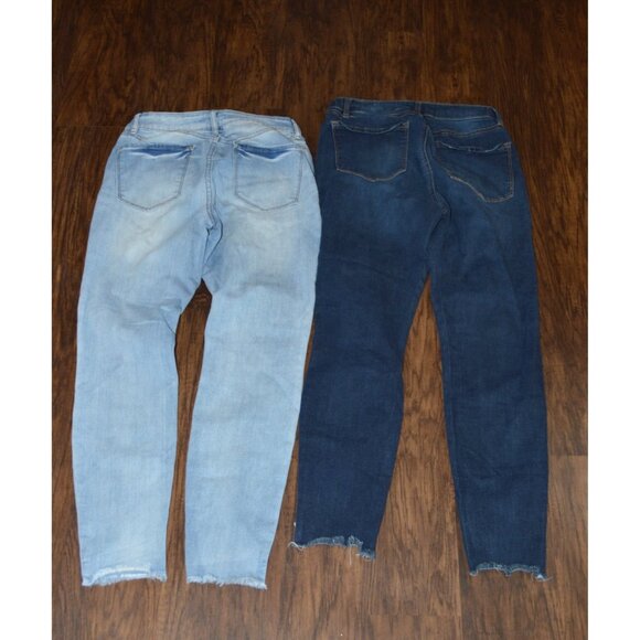 Refuge Women's Jeans Size 8 Distressed Skinny Pants Lot of 2 - Picture 3 of 6
